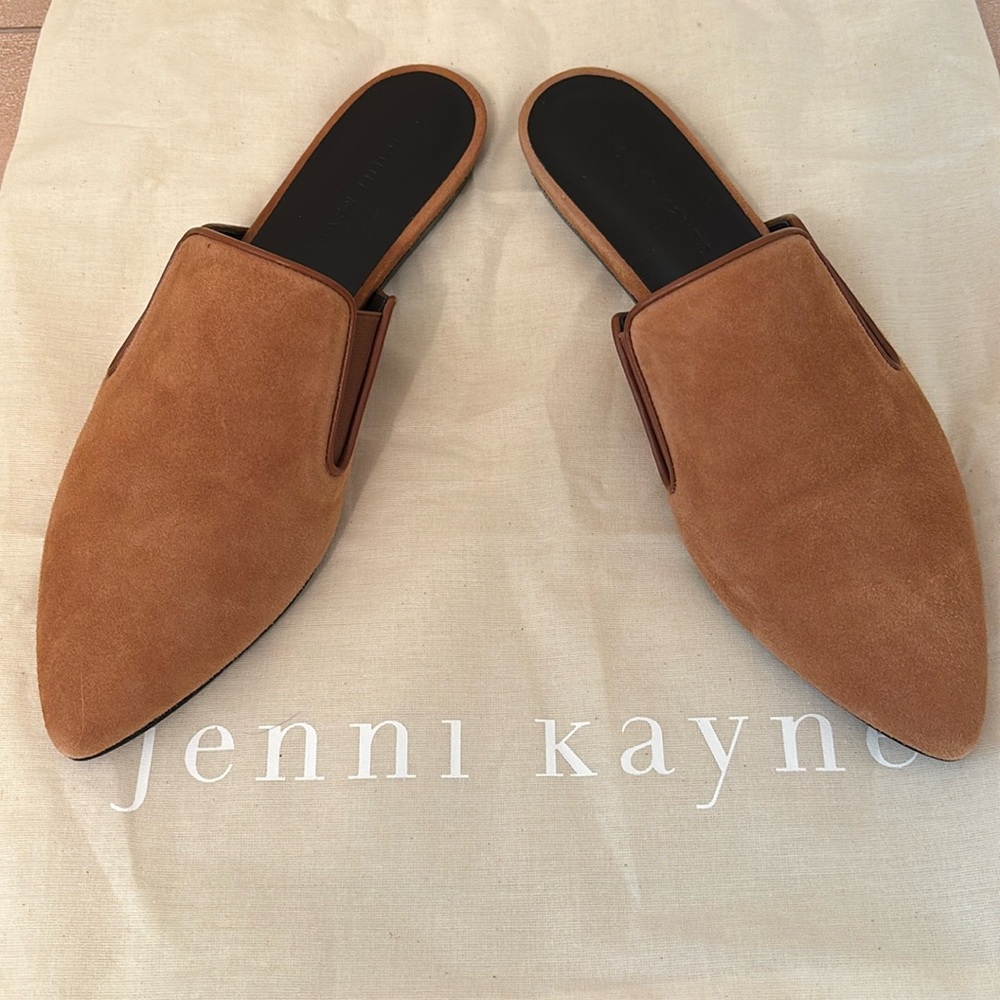 NEW “Jenni Kayne” light brown suede mule.